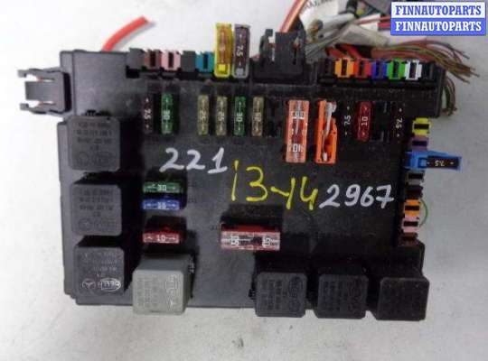 купить Блок предохранителей задний на Mercedes S-klasse (W221) Рестайлинг 2009 - 2013