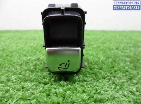 купить Кнопка салона на Mercedes GLC (X253) Рестайлинг 2019 - 2023