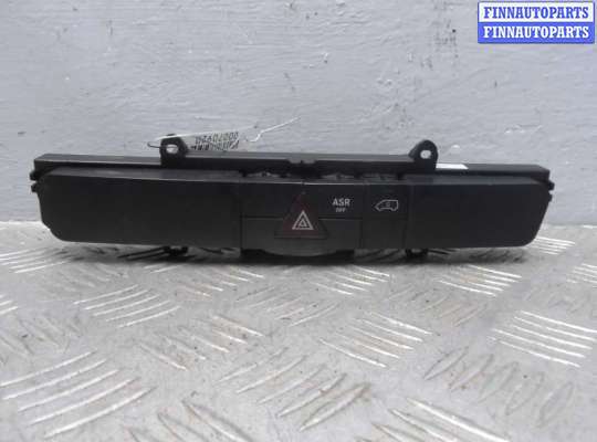 Кнопка аварийной сигнализации VG1751310 на Volkswagen Crafter I (2E) 2006 - 2011