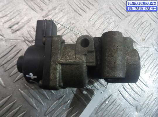 Клапан EGR MT372719 на Mitsubishi Outlander XL II 2007 - 2009