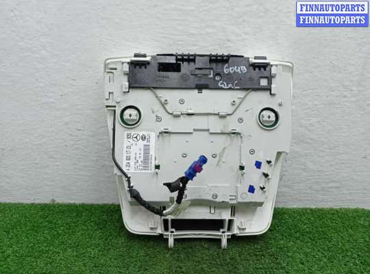 Фонарь салона (плафон) на Mercedes-Benz GLK (X204)