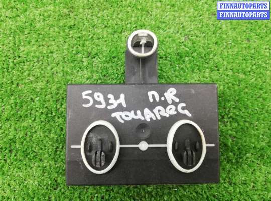 купить Блок управления передней правой двери на Volkswagen Touareg II (7P) 2010 - 2014