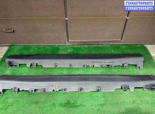 Порог пластиковый правый BM3135417 на BMW X5 F15 2013 - 2018