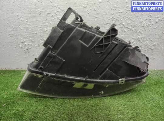 купить Фара правая на Audi A4 B6 (8E5) 2000 - 2004