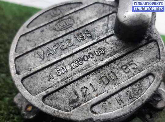 купить Насос вакуумный на Mercedes C-klasse (W203) 2000 - 2004