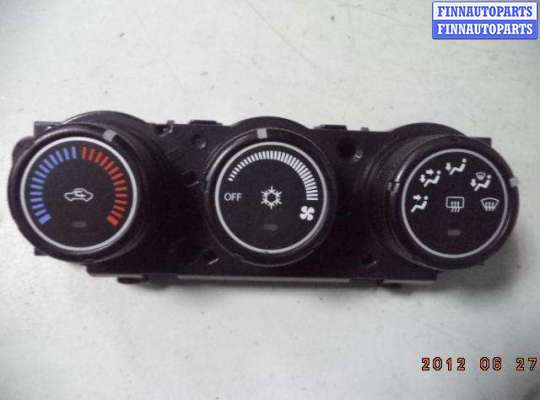 Переключатель отопителя MT372195 на Mitsubishi Outlander XL II 2007 - 2009