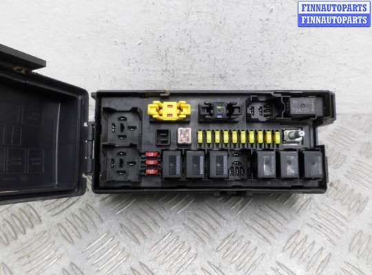 Блок предохранителей JP89891 на Jeep Grand Cherokee III (WH,WK) 2005 - 2010