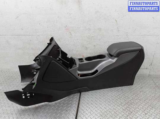 Подлокотник FO1371476 на Ford Escape III 2012 - 2016