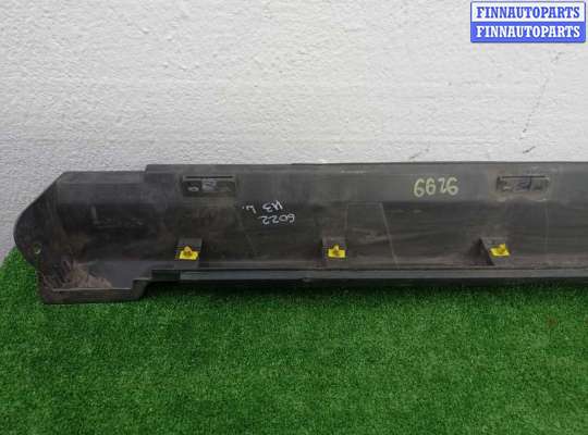 купить Порог пластиковый левый на Hummer H3 2005 - 2010