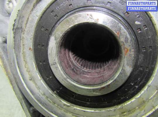 Раздаточный редуктор КПП (раздатка)