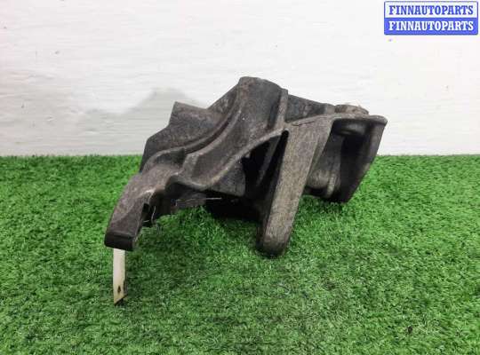 купить Кронштейн на Audi A8 D4 (4H2) 2010 - 2014