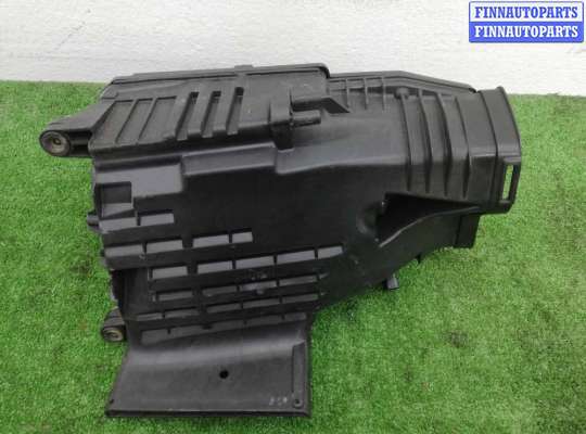 купить Корпус воздушного фильтра на Mercedes C-klasse (W203) 2000 - 2004