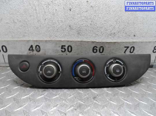 Переключатель отопителя TT612017 на Toyota Camry V (XV30) 2001 - 2006