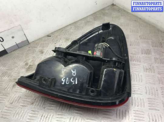 купить Фонарь крыла правый на Chrysler Voyager IV (RG) 1999 - 2008