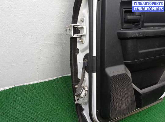 купить Дверь задняя правая на Dodge Ram 1500 IV 2008 - 2018