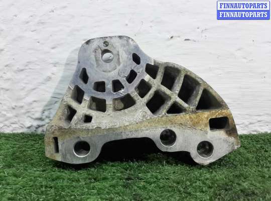 Кронштейн двигателя KA585909 на Kia Sorento III (UM) 2014 - 2017