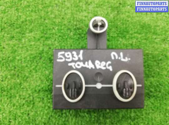 купить Блок управления передней левой двери на Volkswagen Touareg II (7P) 2010 - 2014