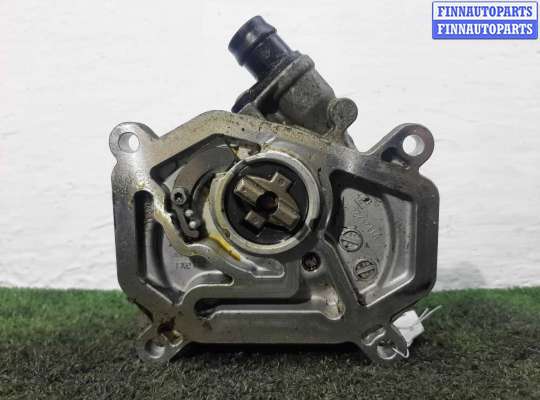 купить Насос вакуумный на Mercedes C-klasse (W205)Рестайлинг 2018 - 2021