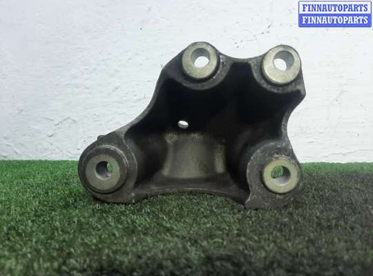 купить Кронштейн двигателя на Audi Q7 (4LB) 2005 - 2009