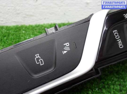 купить Кнопка салона на BMW 5-Series G30 2016 - 2020