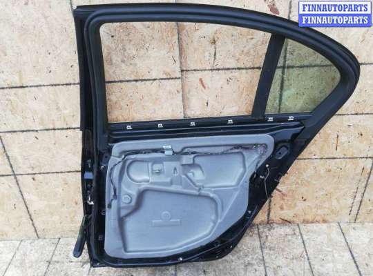 Стекло боковое двери на BMW 5 (E60/E61)
