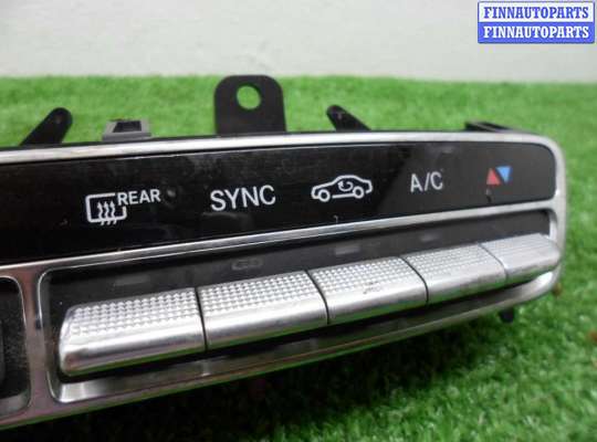 купить Переключатель отопителя на Mercedes GLC (X253) Рестайлинг 2019 - 2023