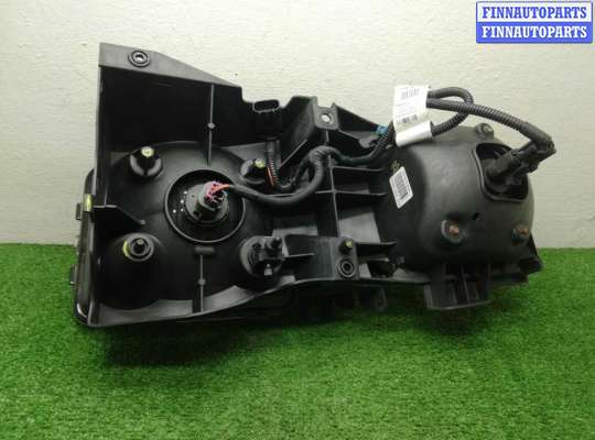 купить Указатель поворота левый на Hummer H3 2005 - 2010