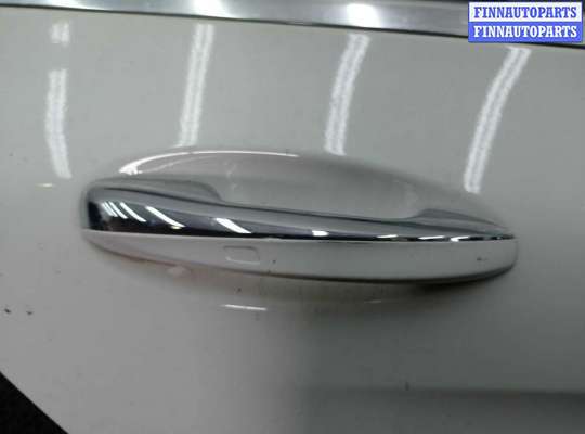 Замок боковой двери на Mercedes-Benz C (W205)