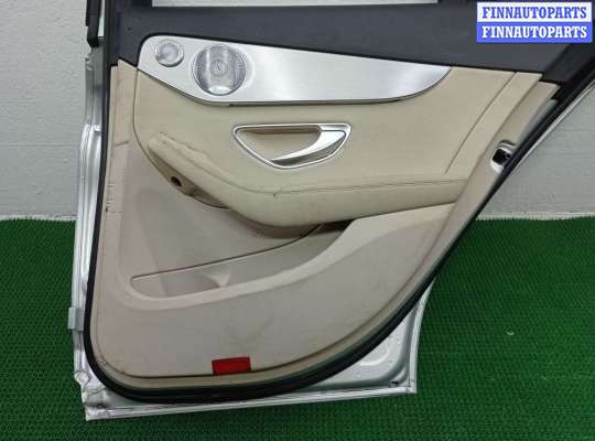 Замок боковой двери на Mercedes-Benz C (W205)