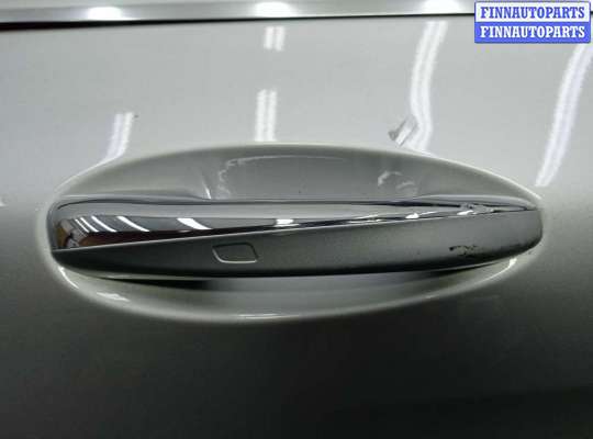 Замок боковой двери на Mercedes-Benz C (W205)