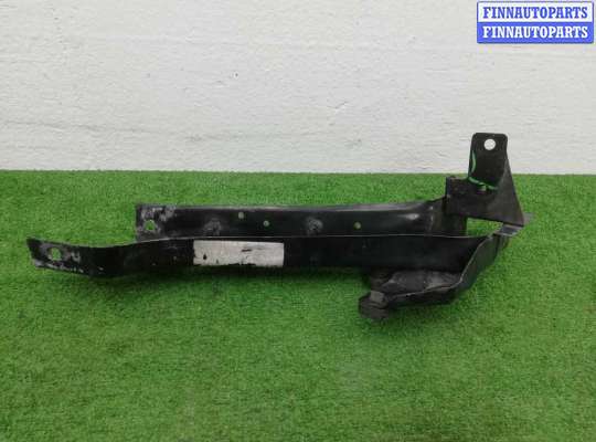 Панель передняя (телевизор) на Jeep Grand Cherokee IV (WK2)