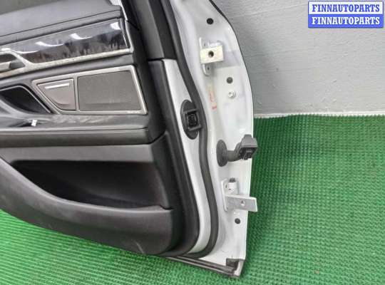 Стекло боковое двери на BMW 7 (G11/G12)