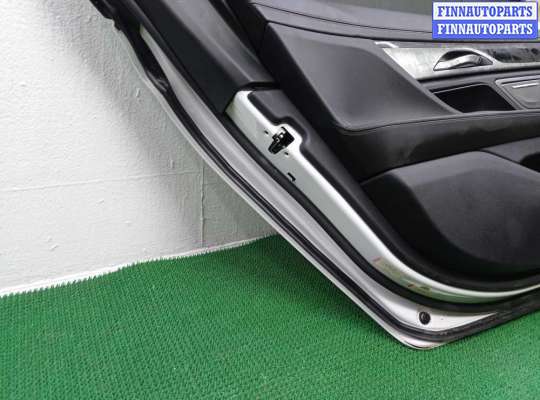 Стекло боковое двери на BMW 7 (G11/G12)