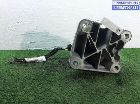 купить Кронштейн двигателя на Land Rover Range Rover Sport (LW,L494) 2013 - 2017