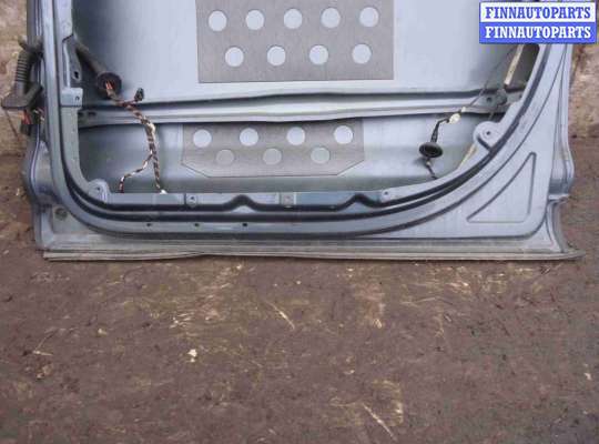 Дверь боковая на Volkswagen Touareg I (7L)