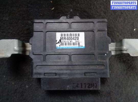 Блок управления ABS MT374882 на Mitsubishi Pajero III 1999 - 2003