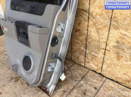 купить Дверь задняя левая на Hummer H2 2002 - 2007