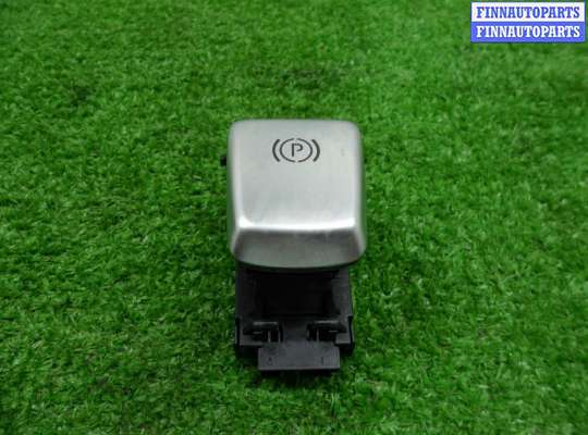 Кнопка ручного тормоза (ручника) MB1684223 на Mercedes C-klasse (W205)Рестайлинг 2018 - 2021