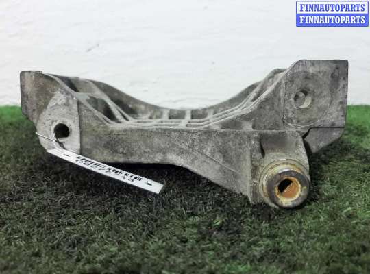 купить Кронштейн генератора на Audi Q7 (4LB) рестайлинг 2009 - 2015