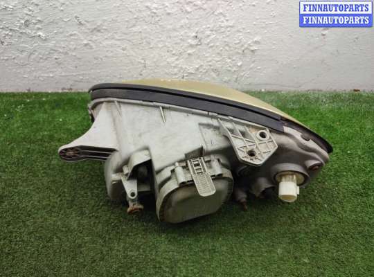 купить Фара правая на Hyundai Sonata IV (EF) 1998 - 2005