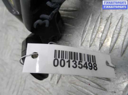 Петля двери на Chevrolet Cruze II (J400)