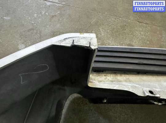 купить Бампер задний на Land Rover Discovery IV (LA) 2009 - 2013