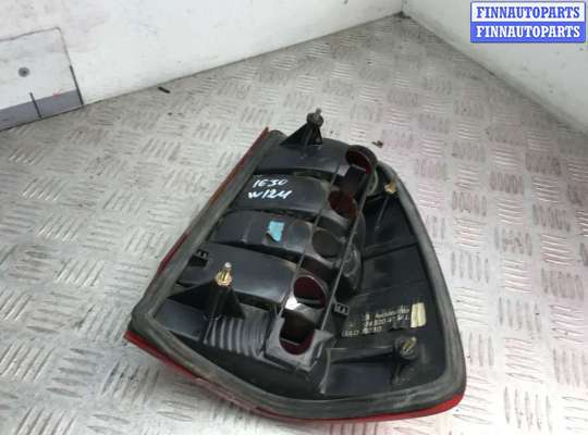 купить Фонарь крыла левый на Mercedes W124 1984 - 1993