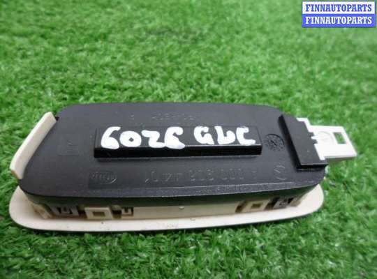 купить Плафон на Mercedes GLC (X253) Рестайлинг 2019 - 2023