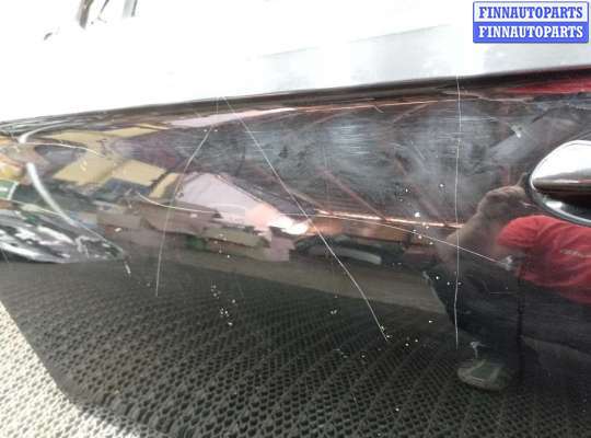 Петля двери на Mercedes-Benz CLS (C219)