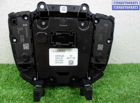 купить Джойстик управления мультимедиа на Mercedes GLC (X253) Рестайлинг 2019 - 2023