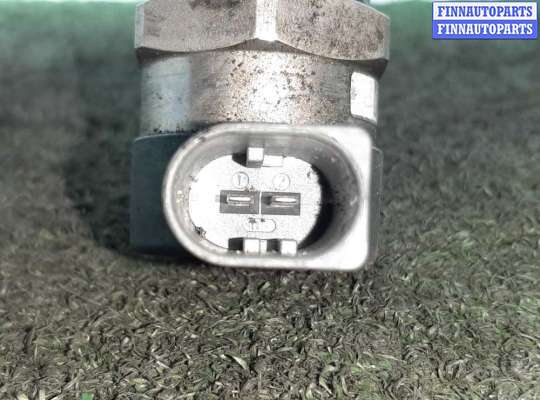 купить Топливная рампа на Audi A4 B8 (8K2) рестайлинг 2012 - 2015