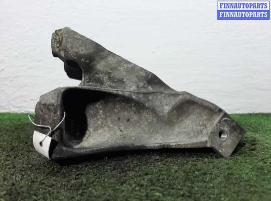 купить Кронштейн двигателя на Audi Q7 (4LB) рестайлинг 2009 - 2015