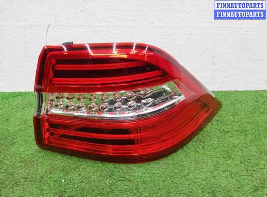 Фонарь крыла правый MB1649229 на Mercedes M-klasse (W166) 2011 - 2015
