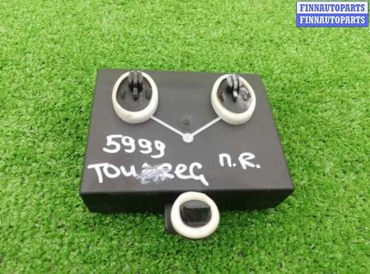 купить Блок управления передней правой двери на Volkswagen Touareg II (7P) 2010 - 2014